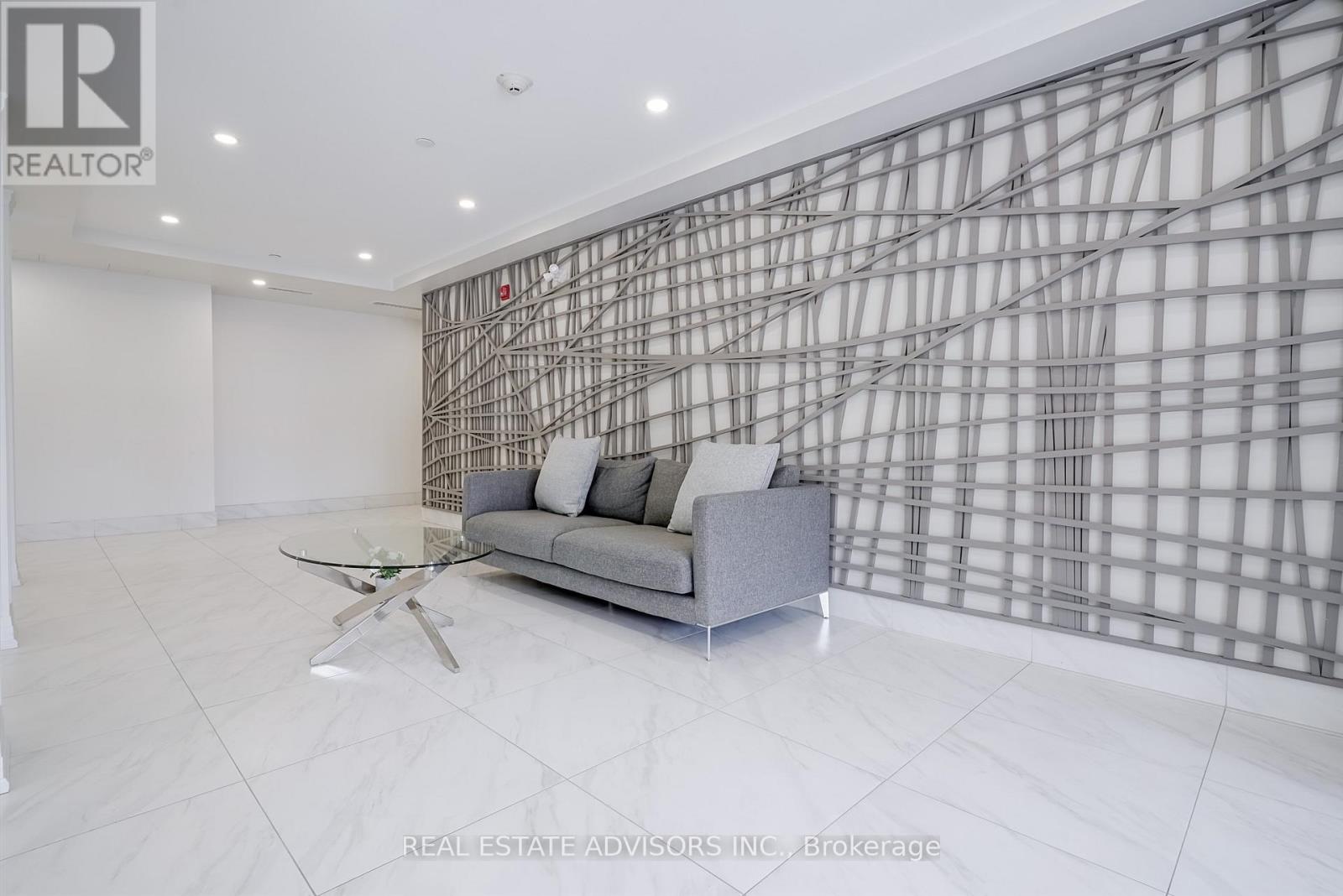 203 - 65 SHIPWAY AVENUE, Clarington (Newcastle) — photo 6