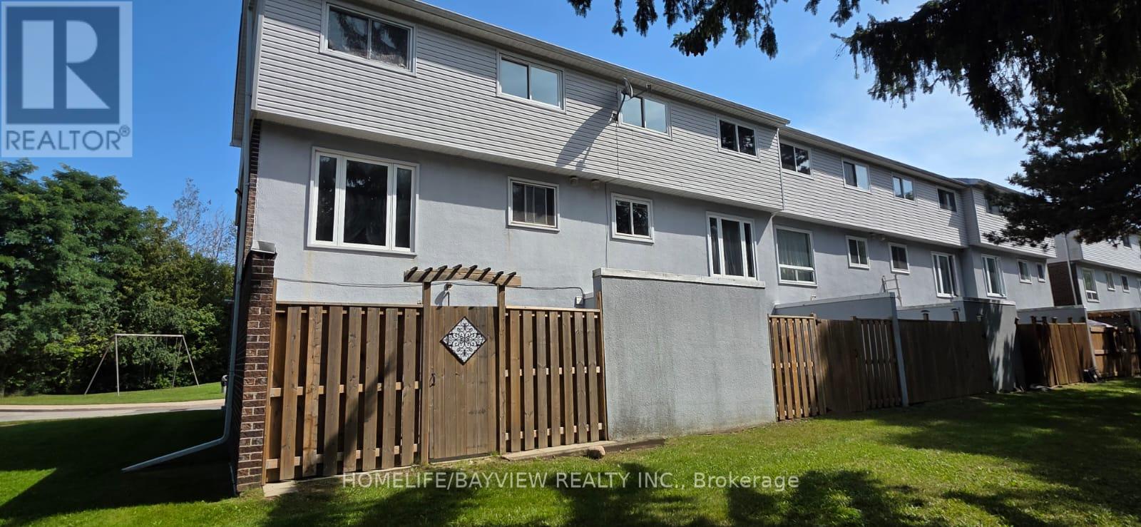 13- 303 Garden Street, Whitby, ON photo 21