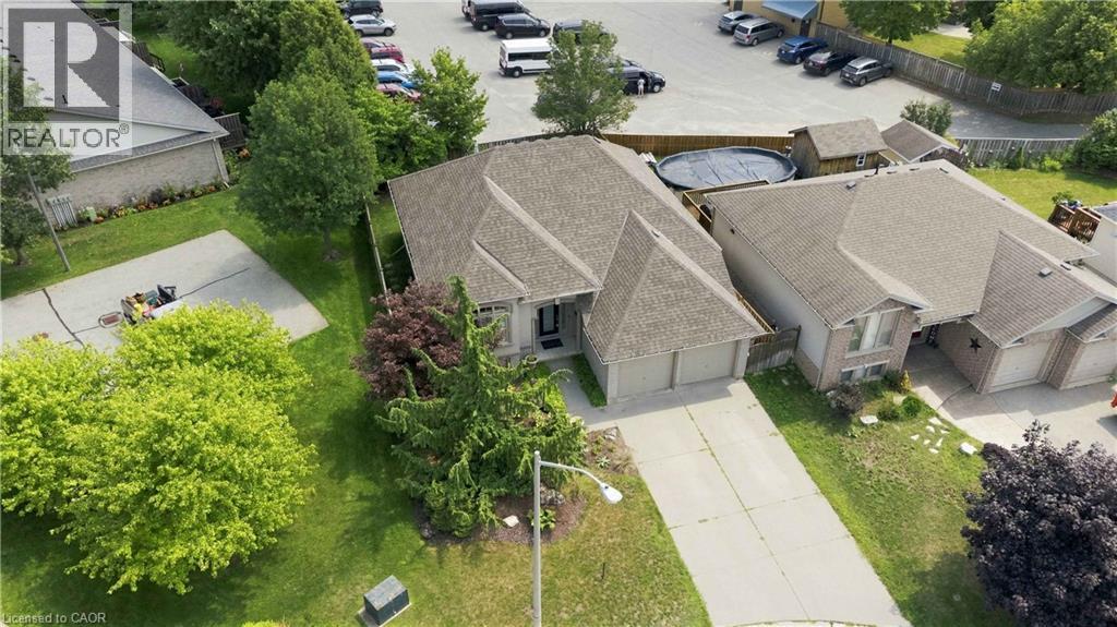 33 STRATFORD Terrace - Image 38