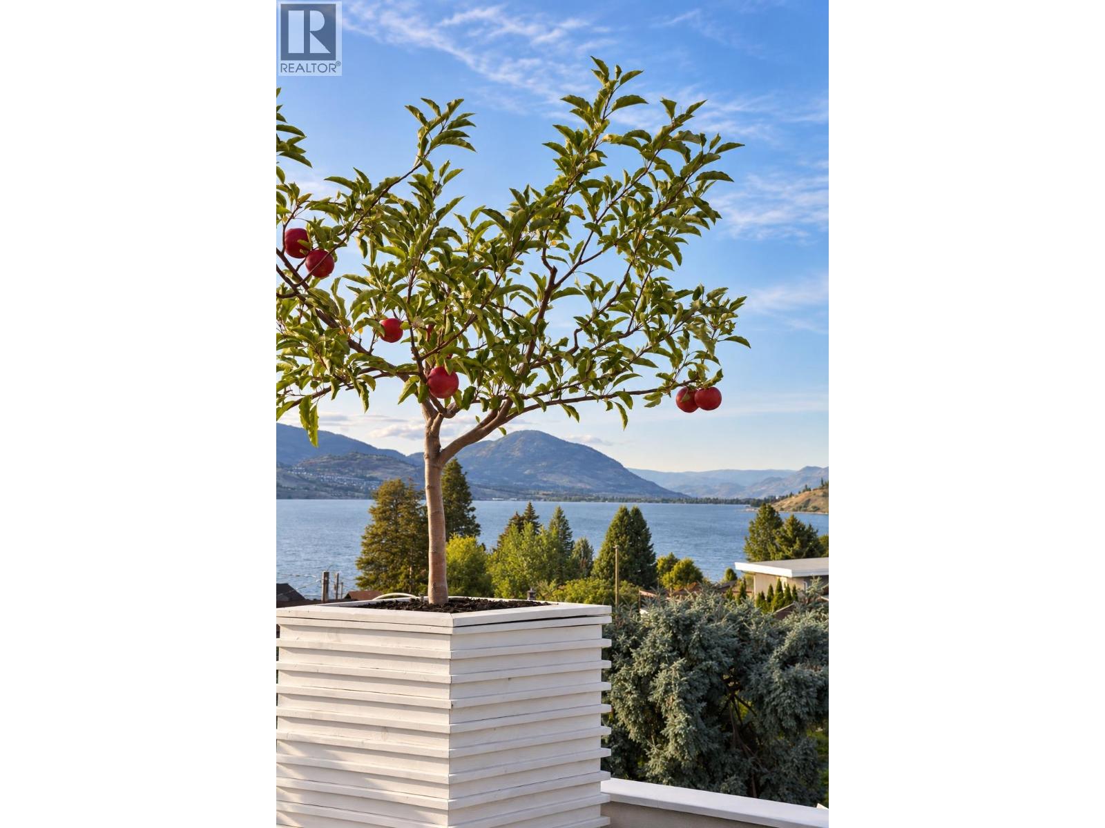 319 Carmel Crescent, Okanagan Falls
