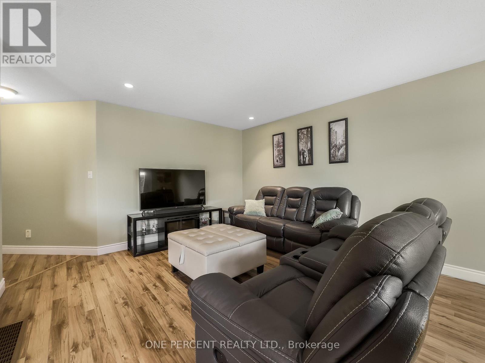 4 JASON CRESCENT, Quinte West (Trenton Ward) — photo 7
