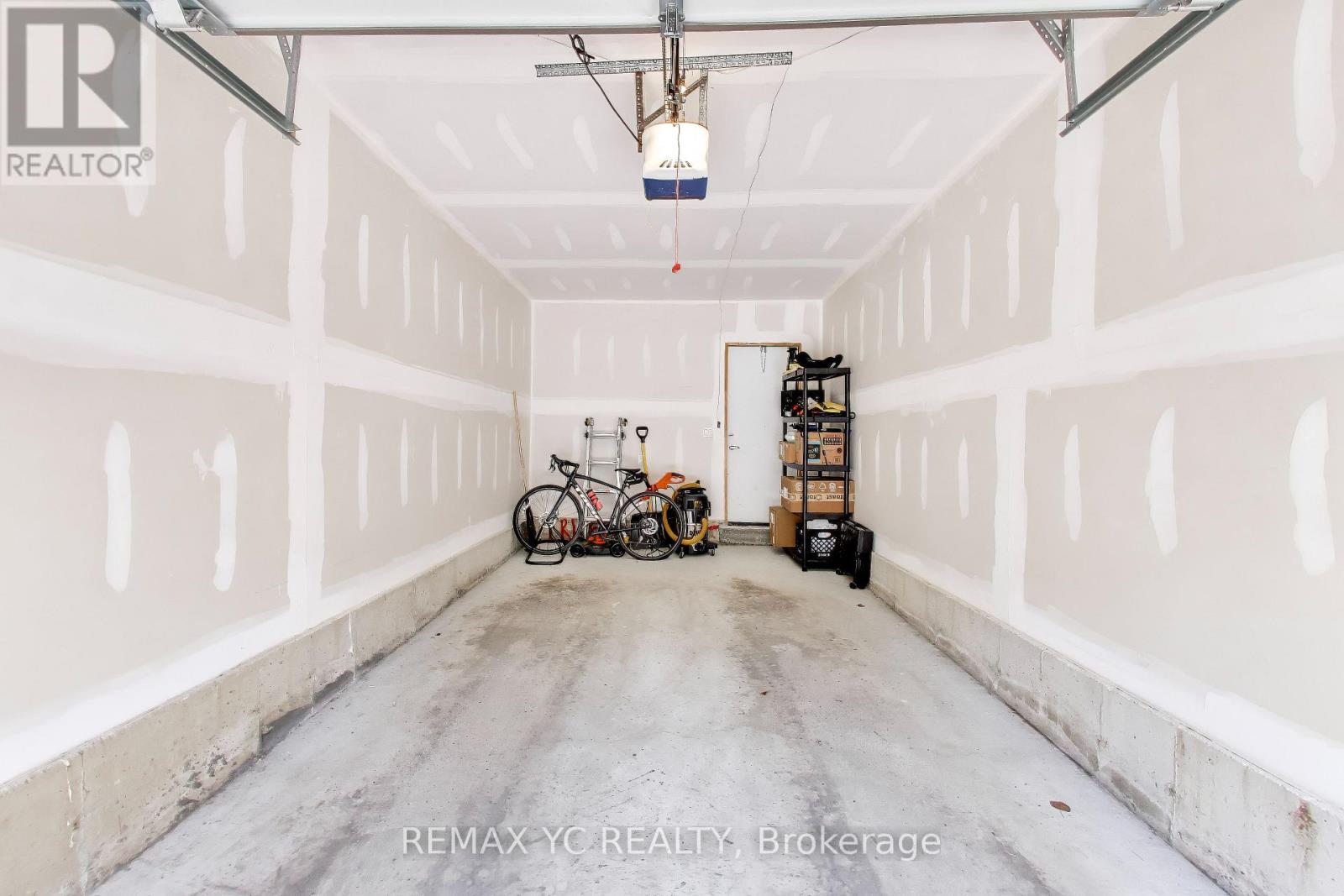18 DEEP ROOTS TERRACE - Image 31