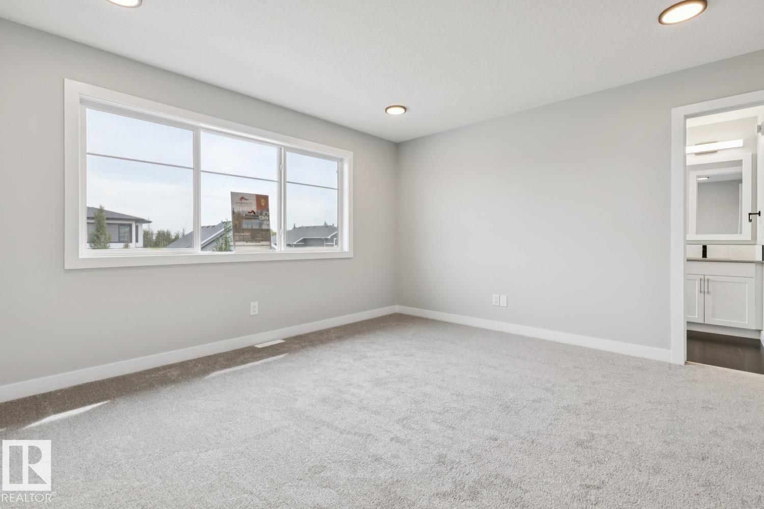72 MAPLE CR - Image 24
