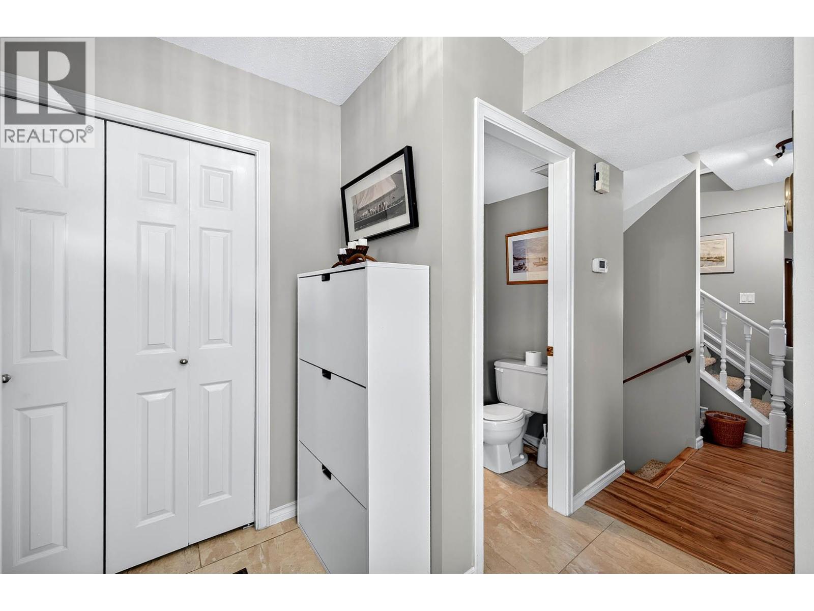 #8 1770 Glenwood Drive - 9