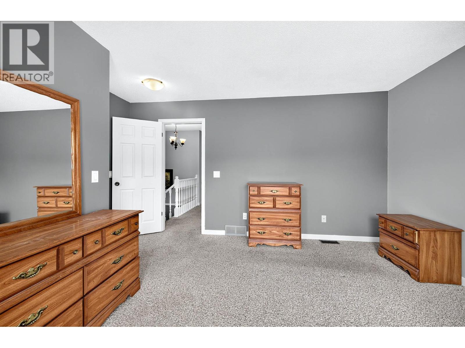 #8 1770 Glenwood Drive - 25