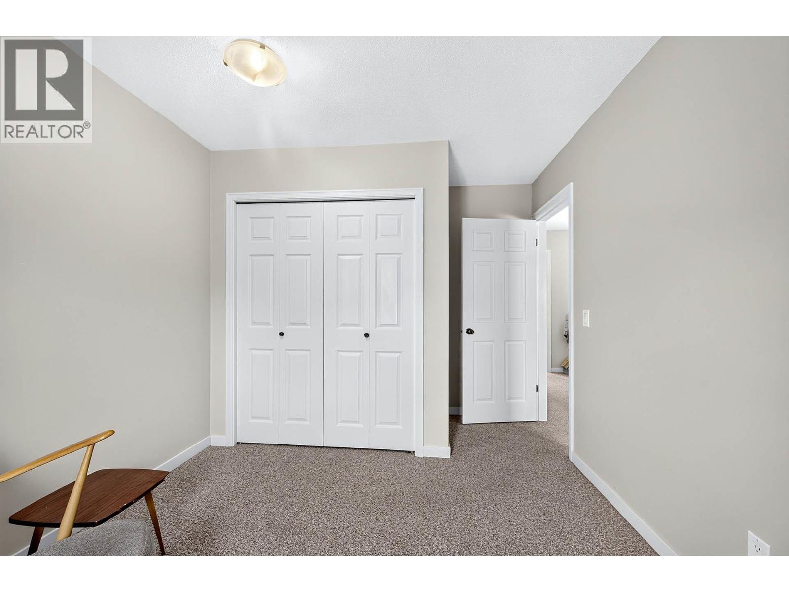 #8 1770 Glenwood Drive - Image 34