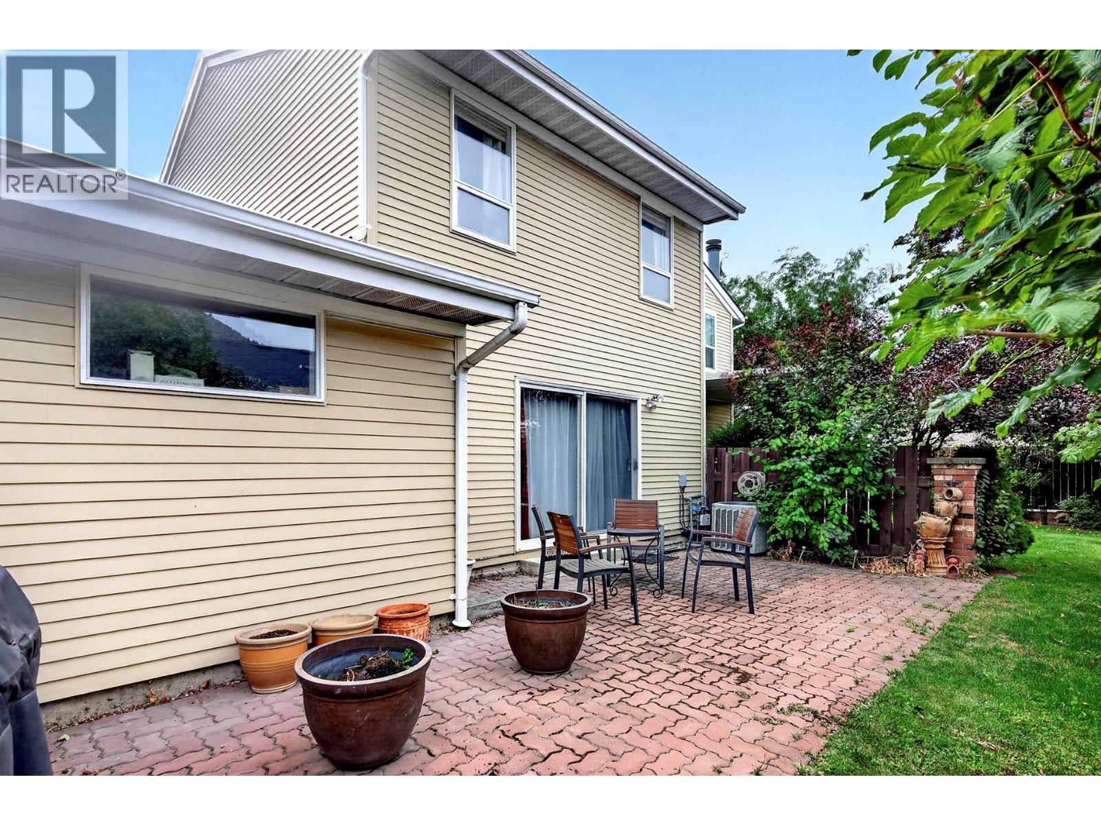 #8 1770 Glenwood Drive - 4