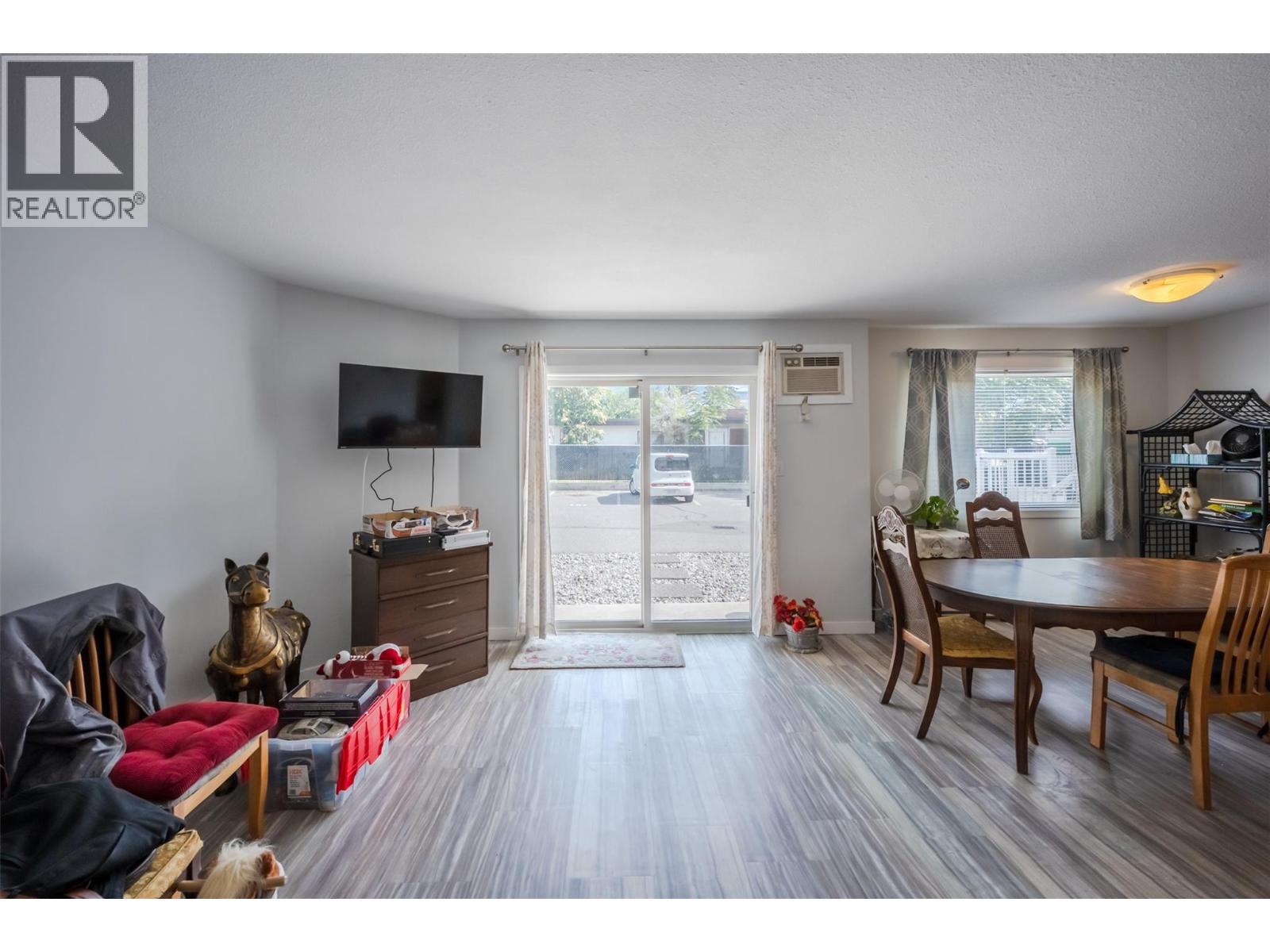 #103 872 Fairview Road - 6