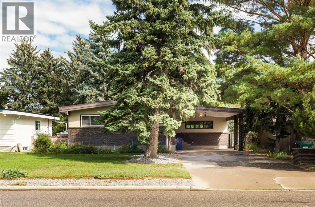 317 Laval Boulevard W, Lethbridge — photo 4