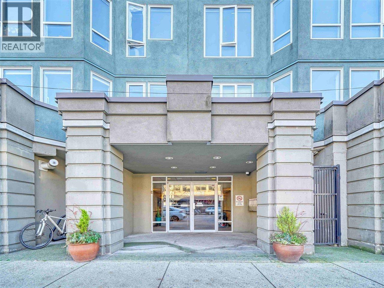 126 3440 W BROADWAY, Vancouver — photo 2