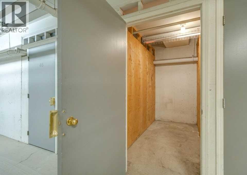 #204 540 34 Street NW - 21