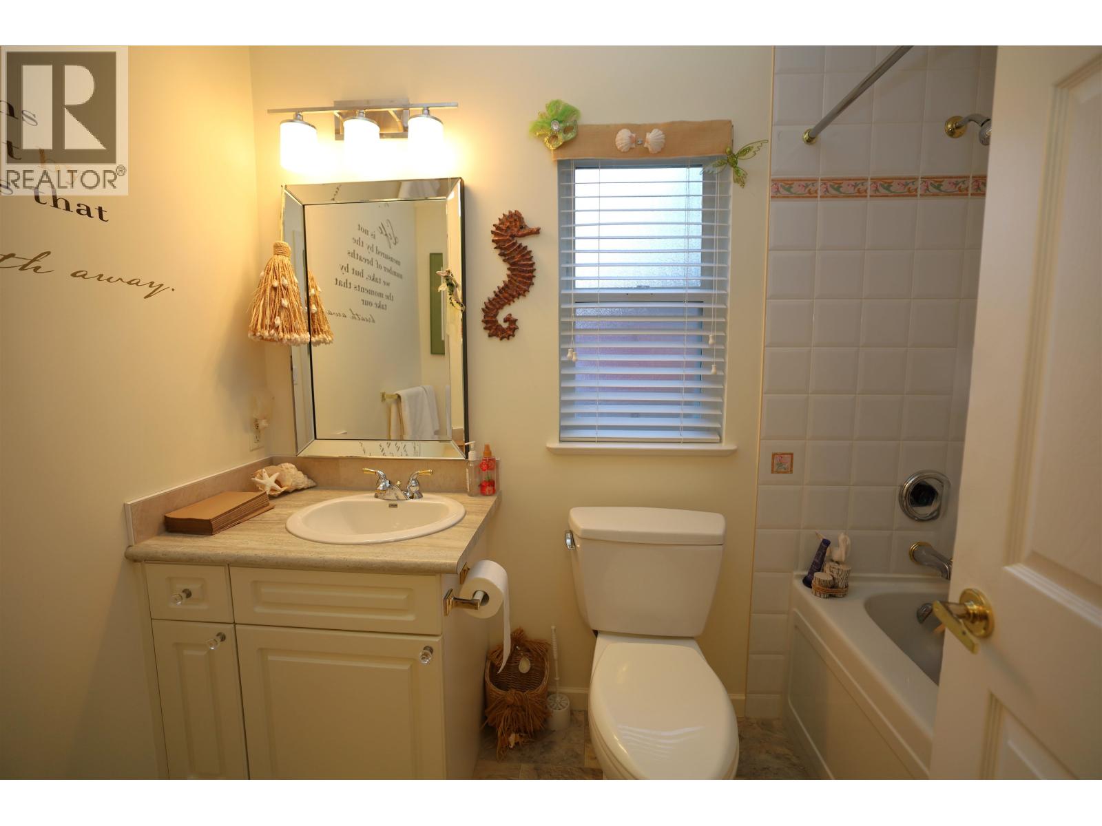 312 1585 FIELD ROAD, Sechelt