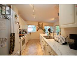 312 1585 Field Road, Sechelt, BC V7Z0H1 Photo 10