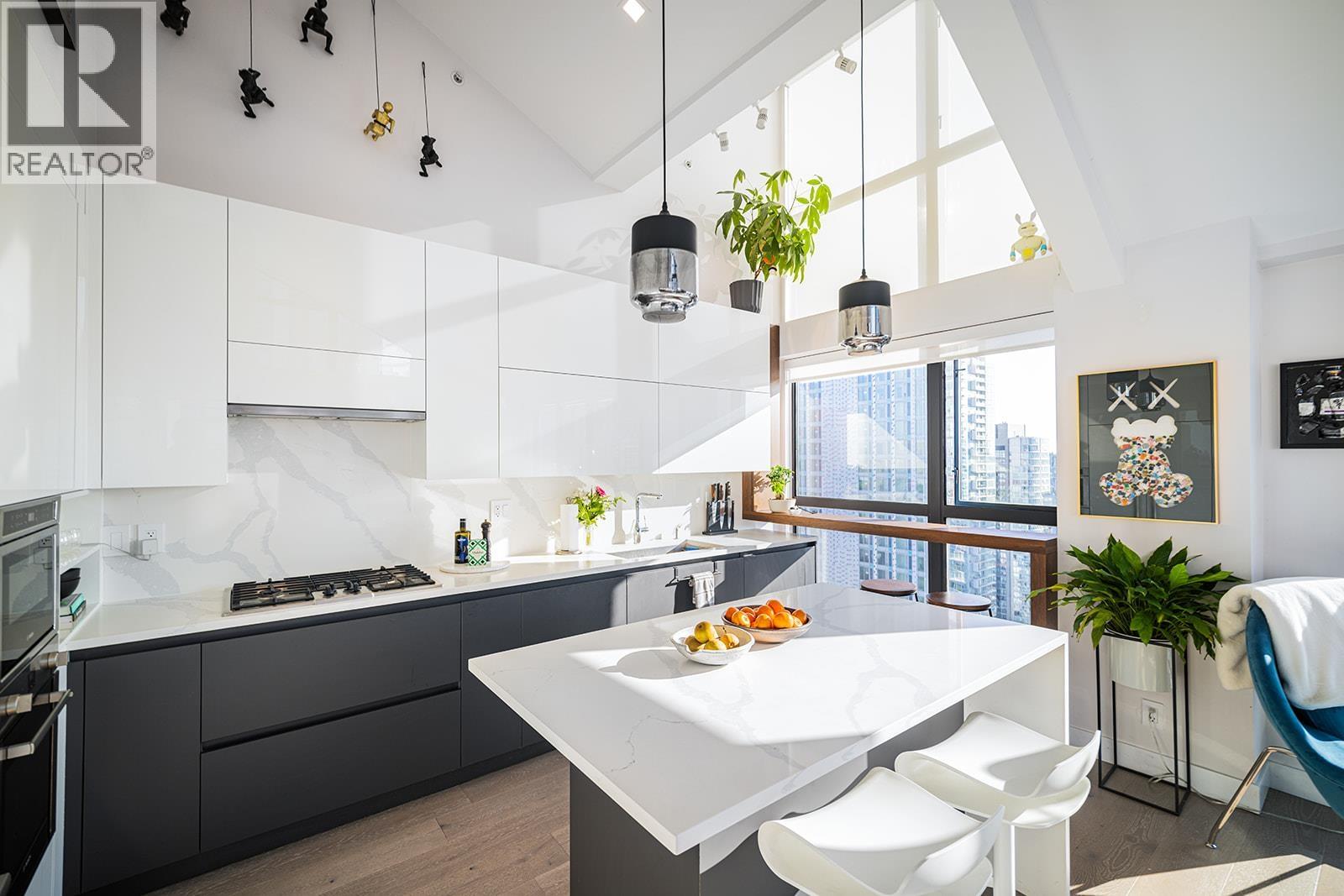 2101 1238 SEYMOUR STREET, Vancouver