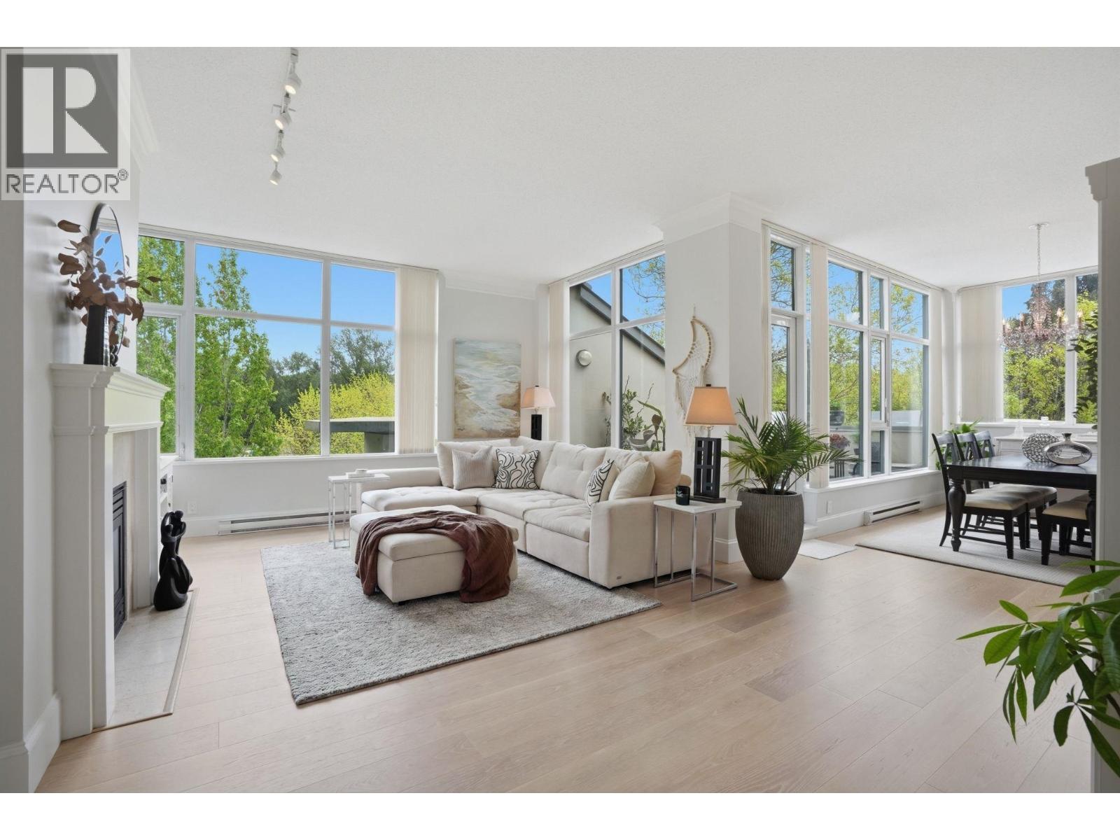 PH711 4759 VALLEY DRIVE, Vancouver