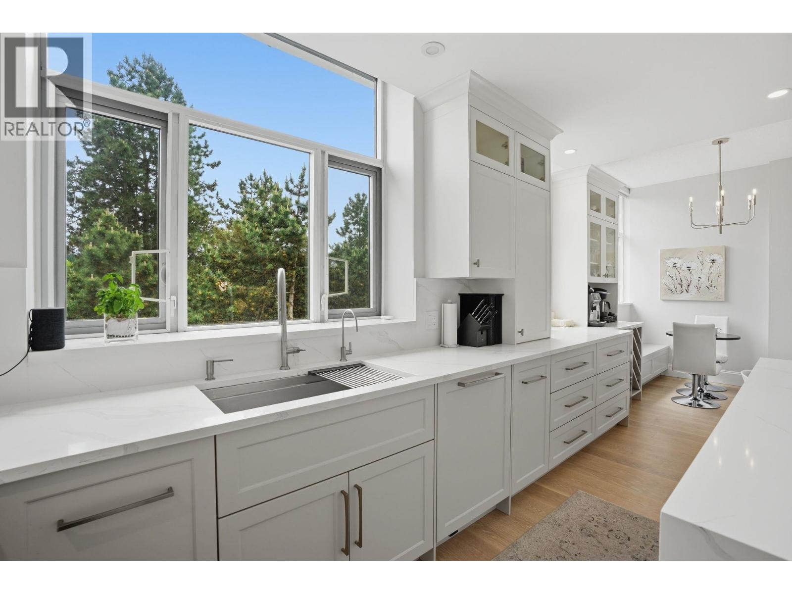 PH711 4759 VALLEY DRIVE, Vancouver