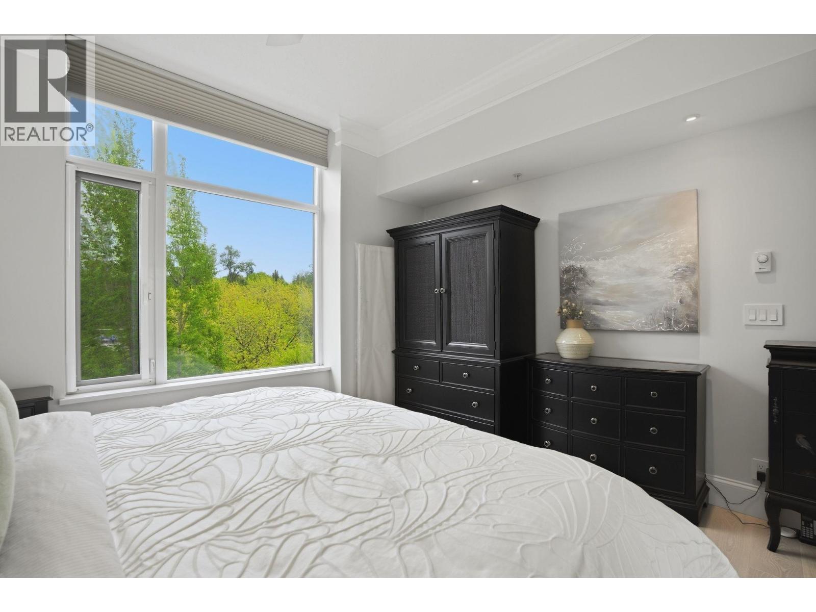 PH711 4759 VALLEY DRIVE, Vancouver