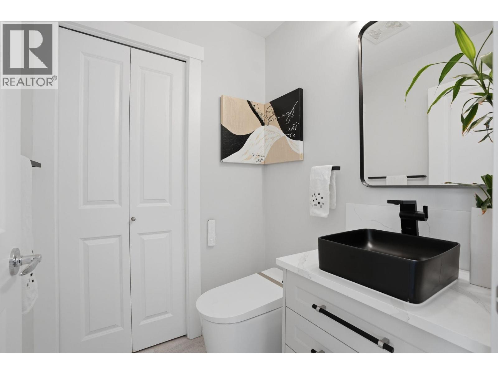PH711 4759 VALLEY DRIVE, Vancouver