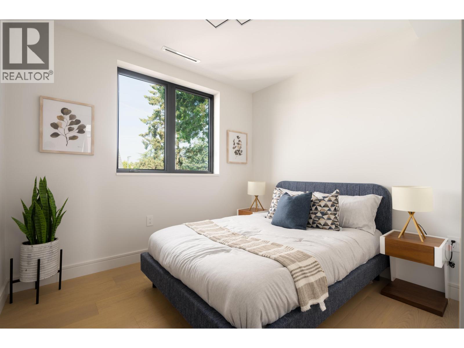 1 1450 E 30TH AVENUE, Vancouver