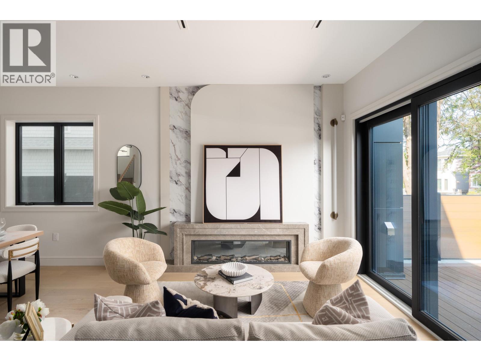1 1450 E 30TH AVENUE, Vancouver