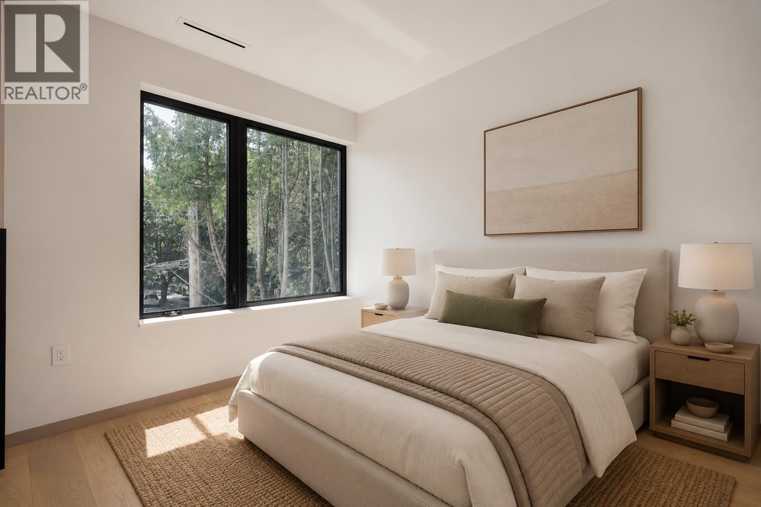 2 1448 E 30TH AVENUE, Vancouver