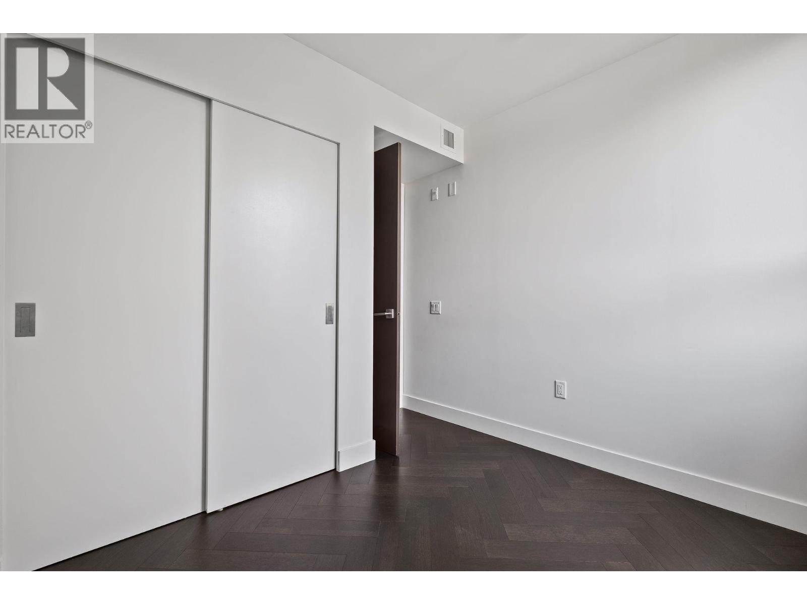 303 633 W KING EDWARD AVENUE, Vancouver
