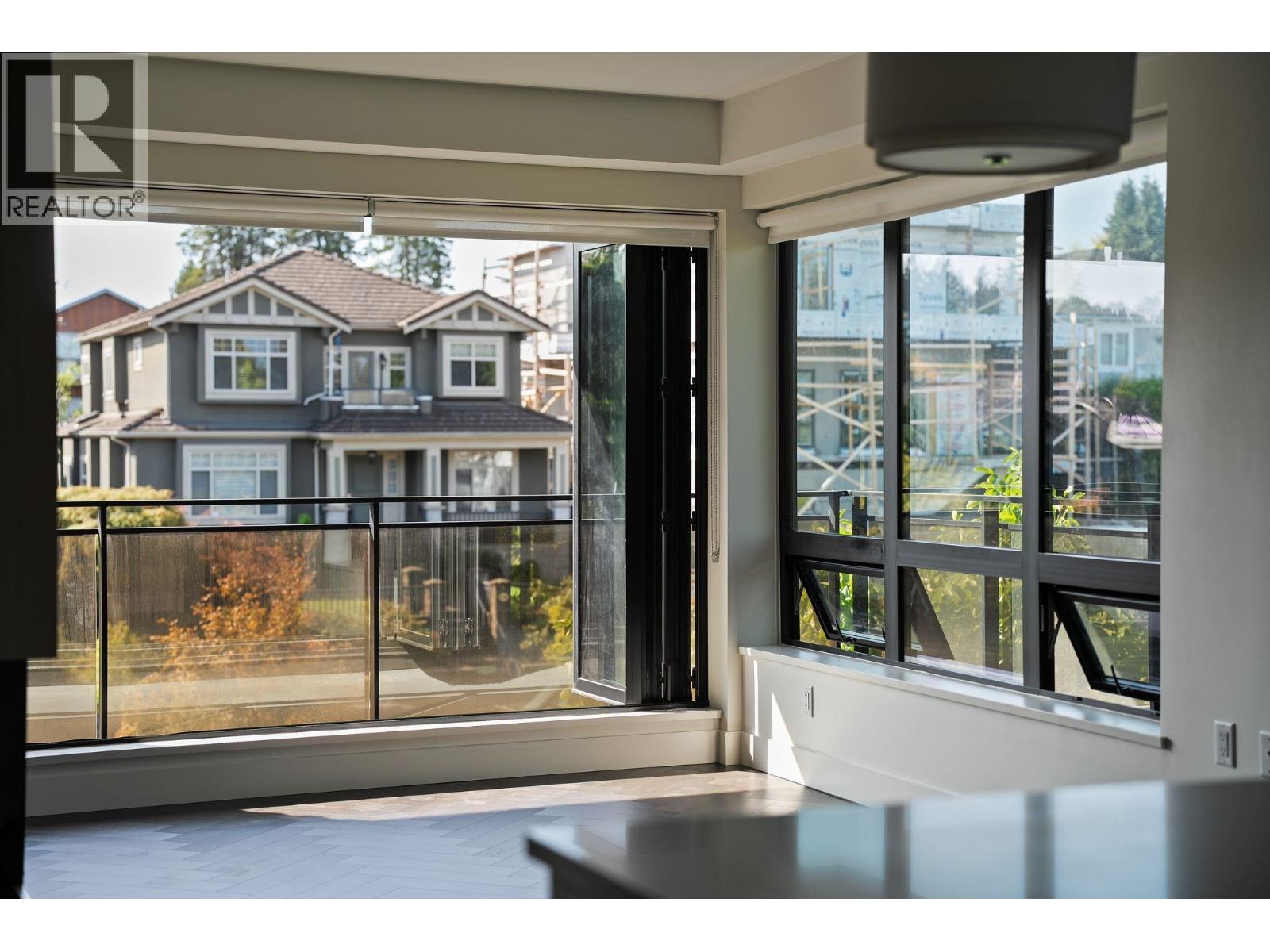 303 633 W KING EDWARD AVENUE, Vancouver