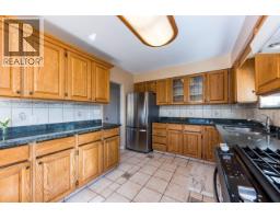 2094 Viewlynn Drive, North Vancouver, BC V7J2W8 Photo 27