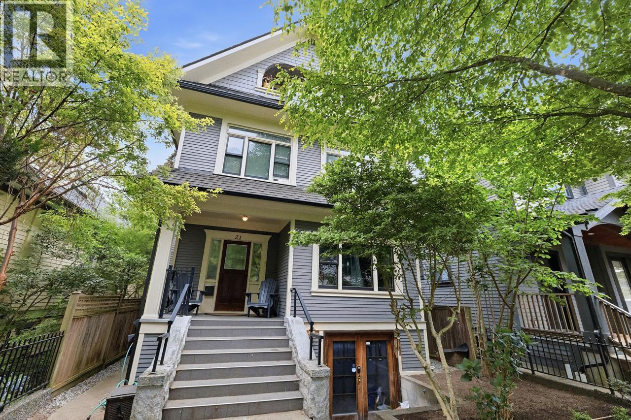 21 E 22ND AVENUE, Vancouver