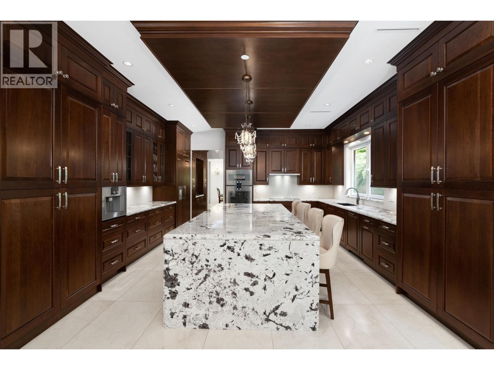 1760 29TH STREET, West Vancouver