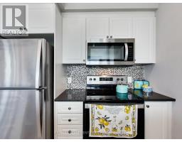 318 - 16 Concord Place, Grimsby, ON L3M0J1 Photo 13