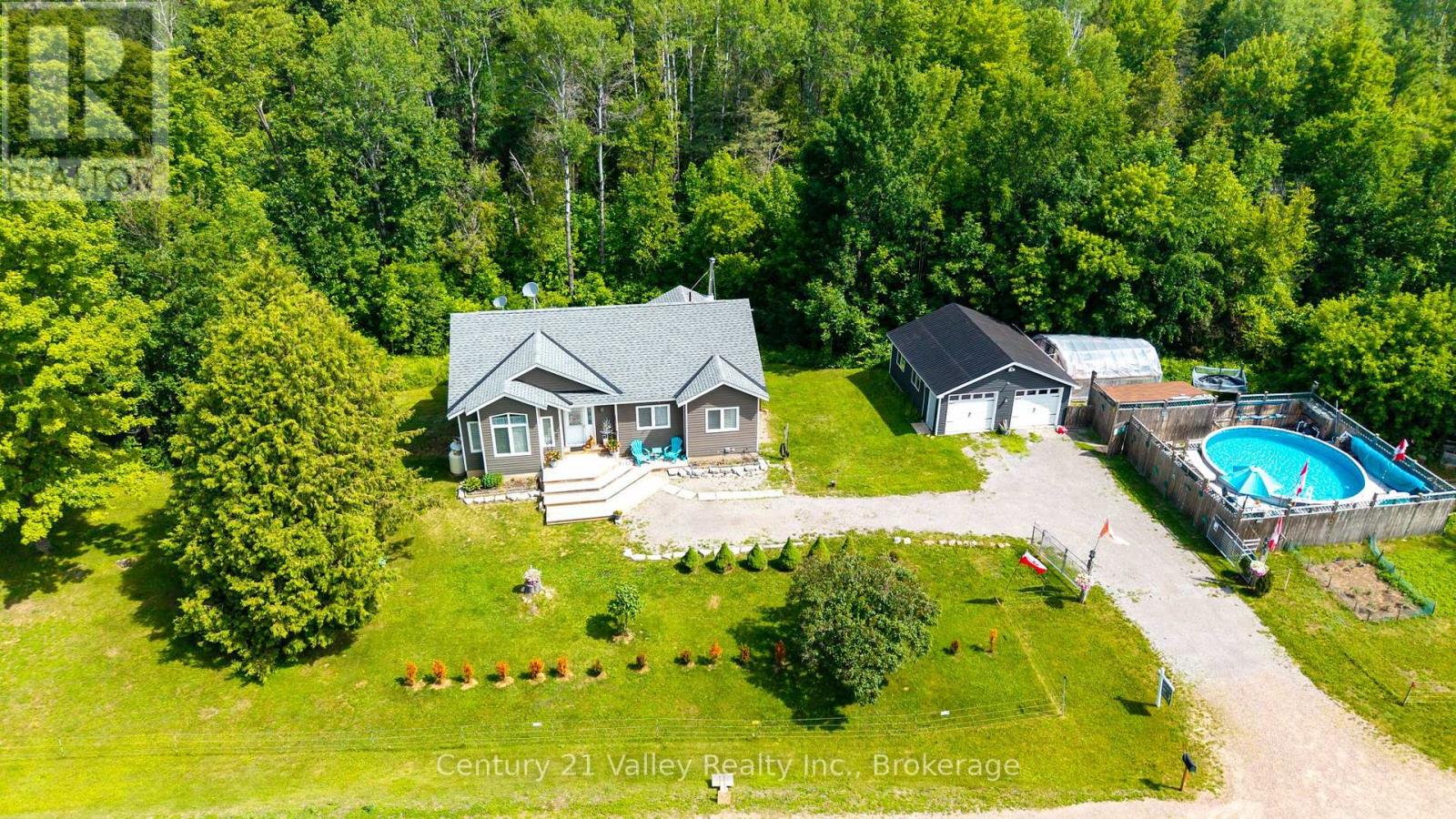 6196 132 HIGHWAY, Bonnechere Valley — photo 2