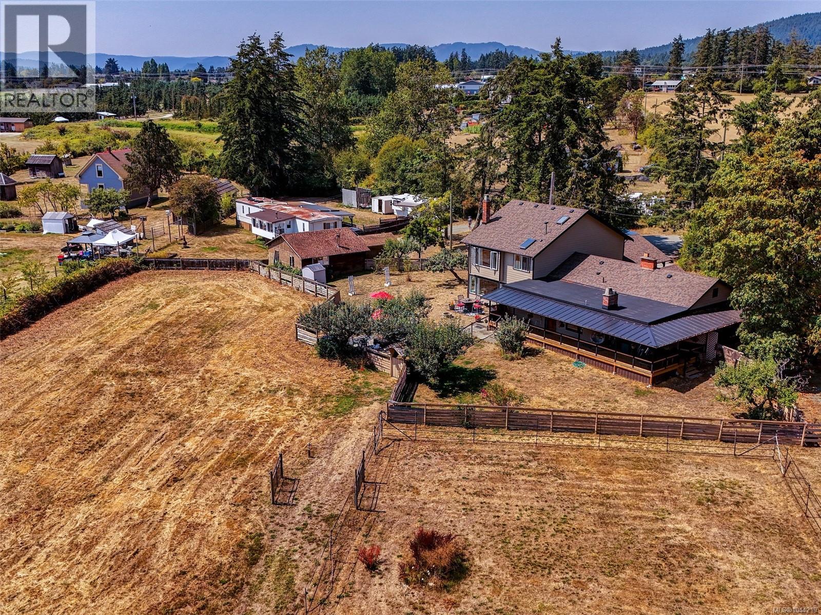 2269 Newman Rd, Central Saanich — photo 5