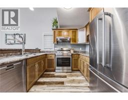 8 Lake Road, Puslinch, ON N3C2V4 Photo 13
