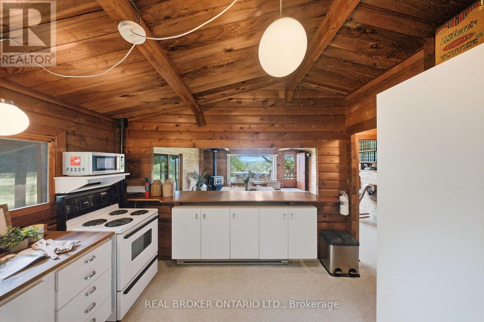 10329 REGIONAL RD NO 1 - 35