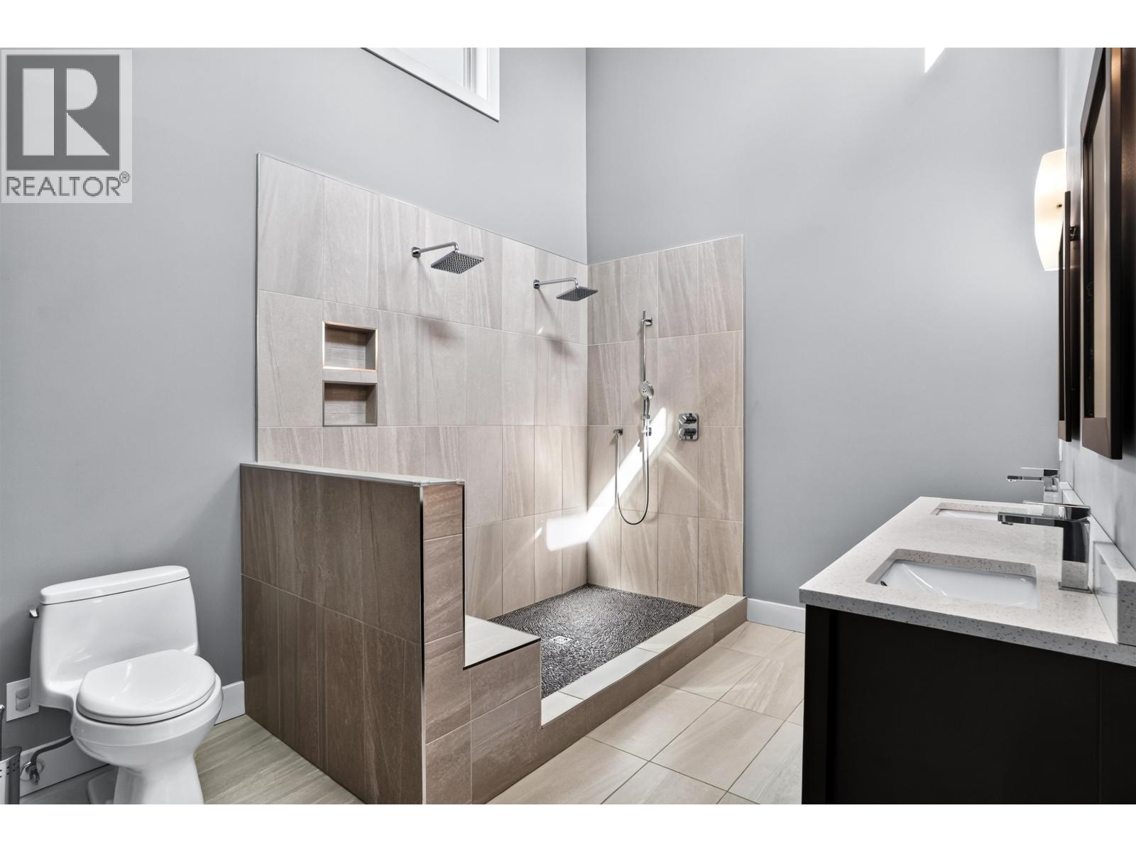 2388 PATRICIA AVENUE, Port Coquitlam