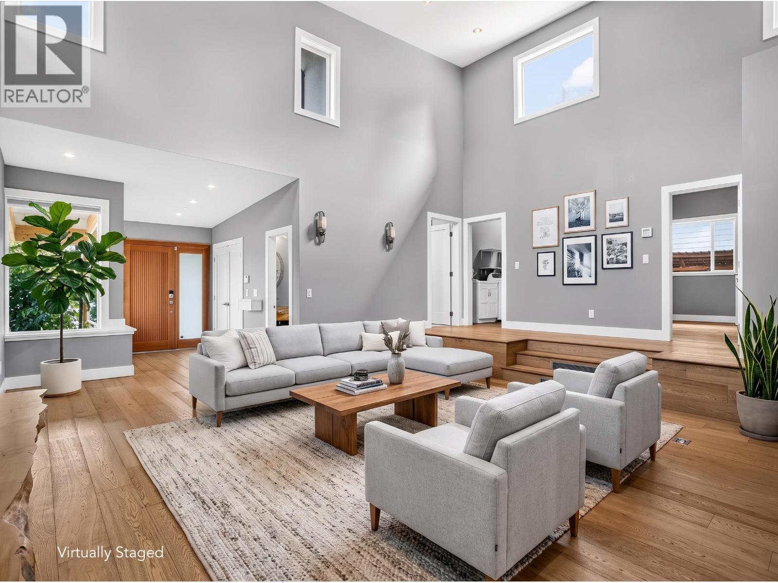 2388 PATRICIA AVENUE, Port Coquitlam