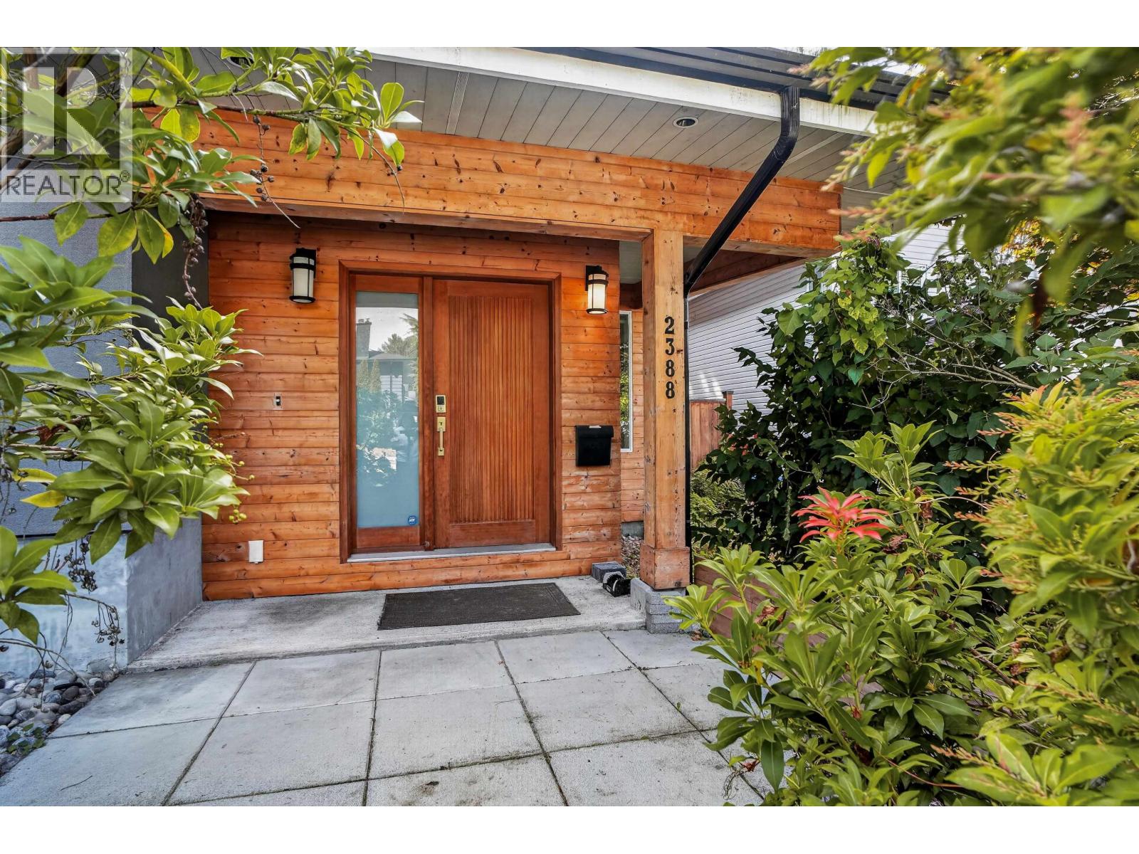 2388 PATRICIA AVENUE, Port Coquitlam