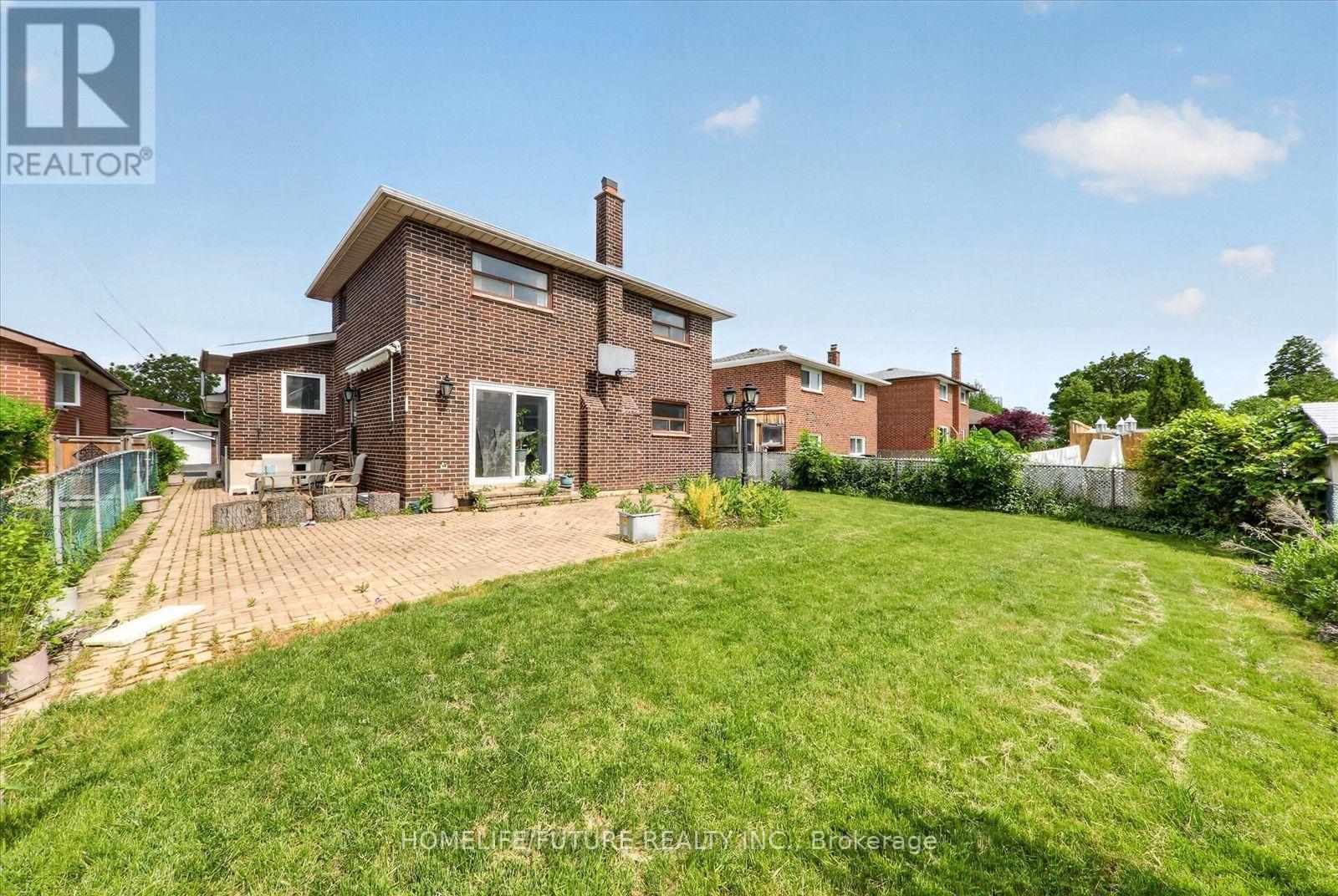 24 CLEETHORPES BOULEVARD - 43
