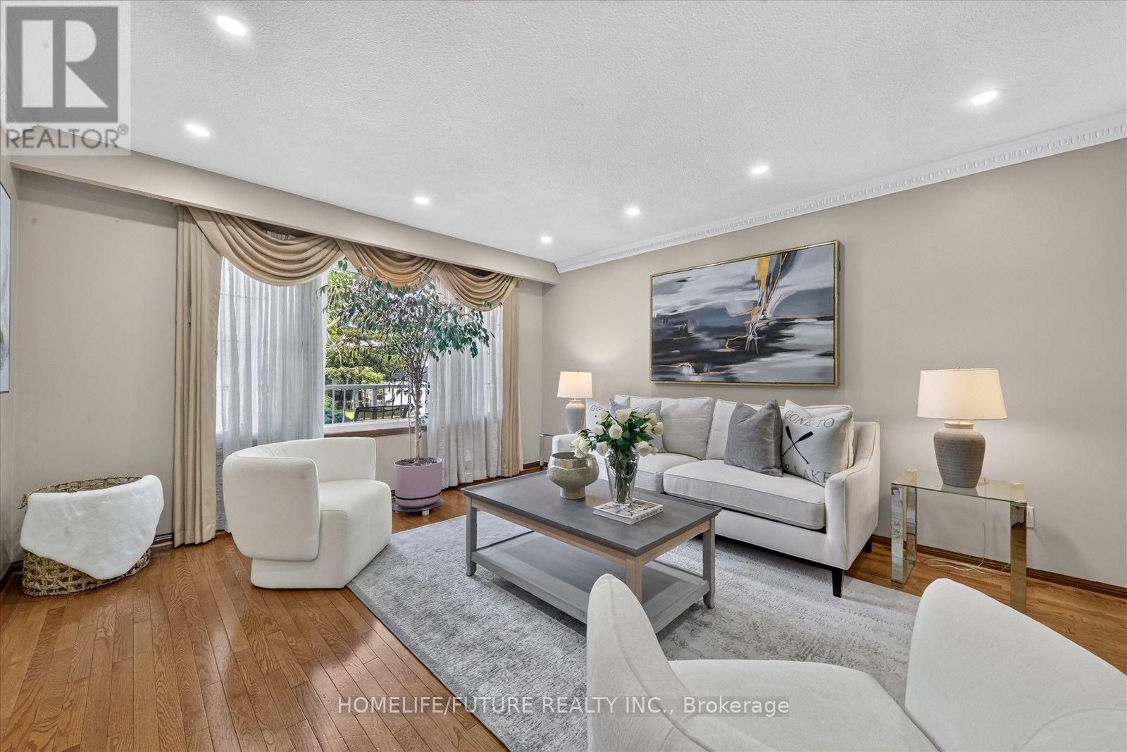 24 CLEETHORPES BOULEVARD - Image 7