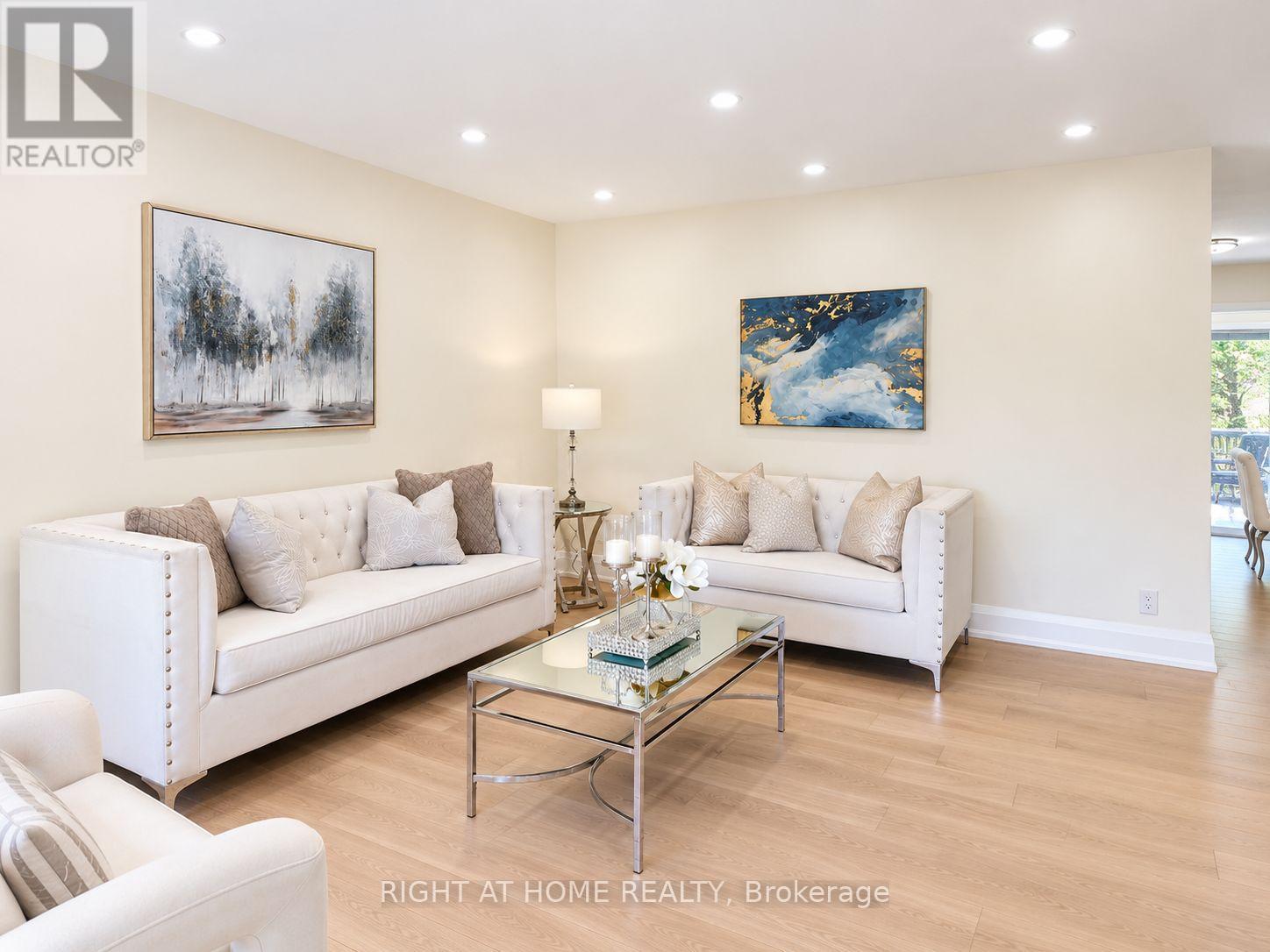 16 PTARMIGAN CRESCENT - 11