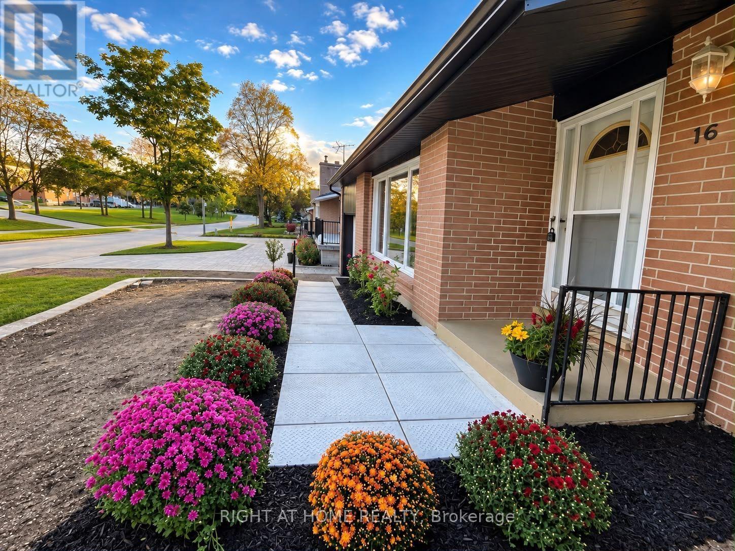 16 PTARMIGAN CRESCENT - 2
