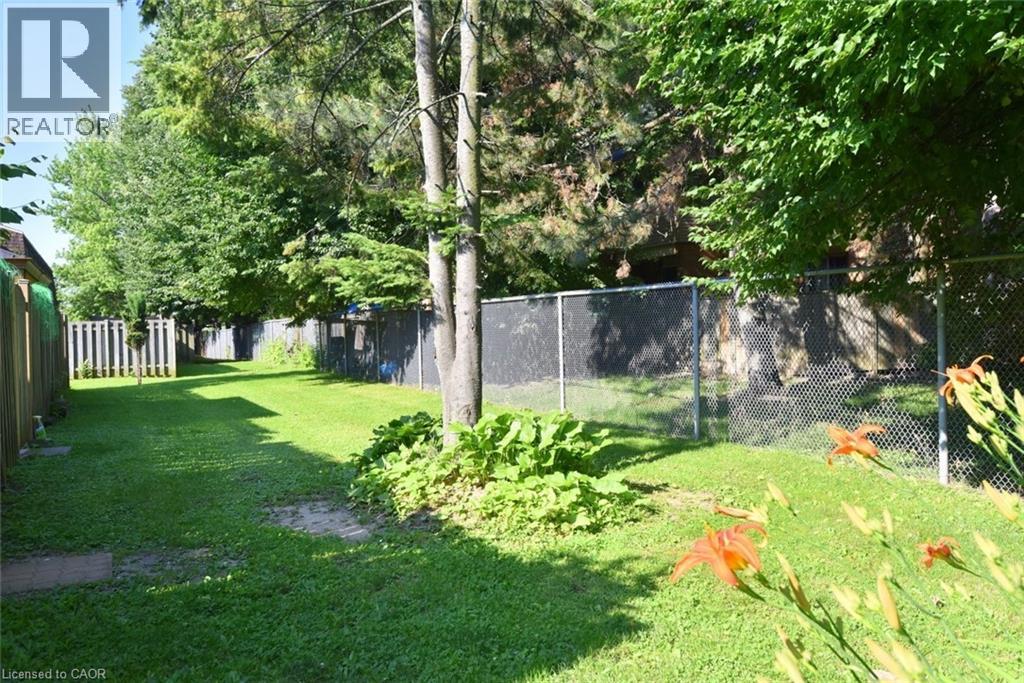 #4 299 LIMERIDGE Road - Image 28
