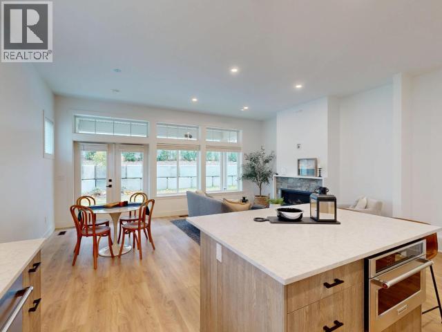 4078 SATURNA AVE, Powell River — photo 7