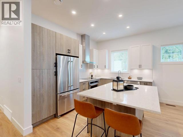 4078 SATURNA AVE, Powell River — photo 8
