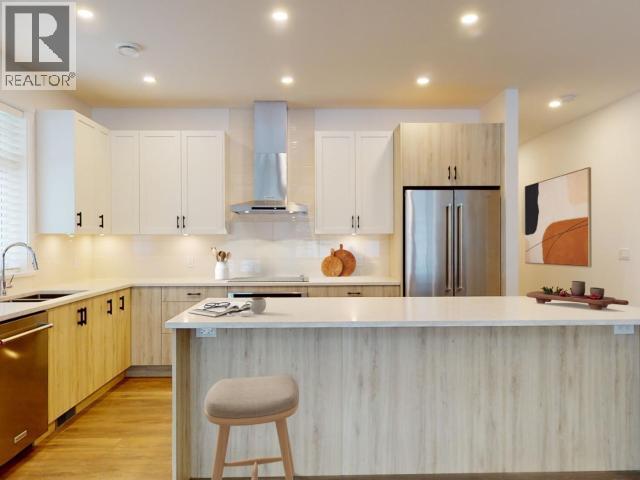 4078 SATURNA AVE, Powell River — photo 6