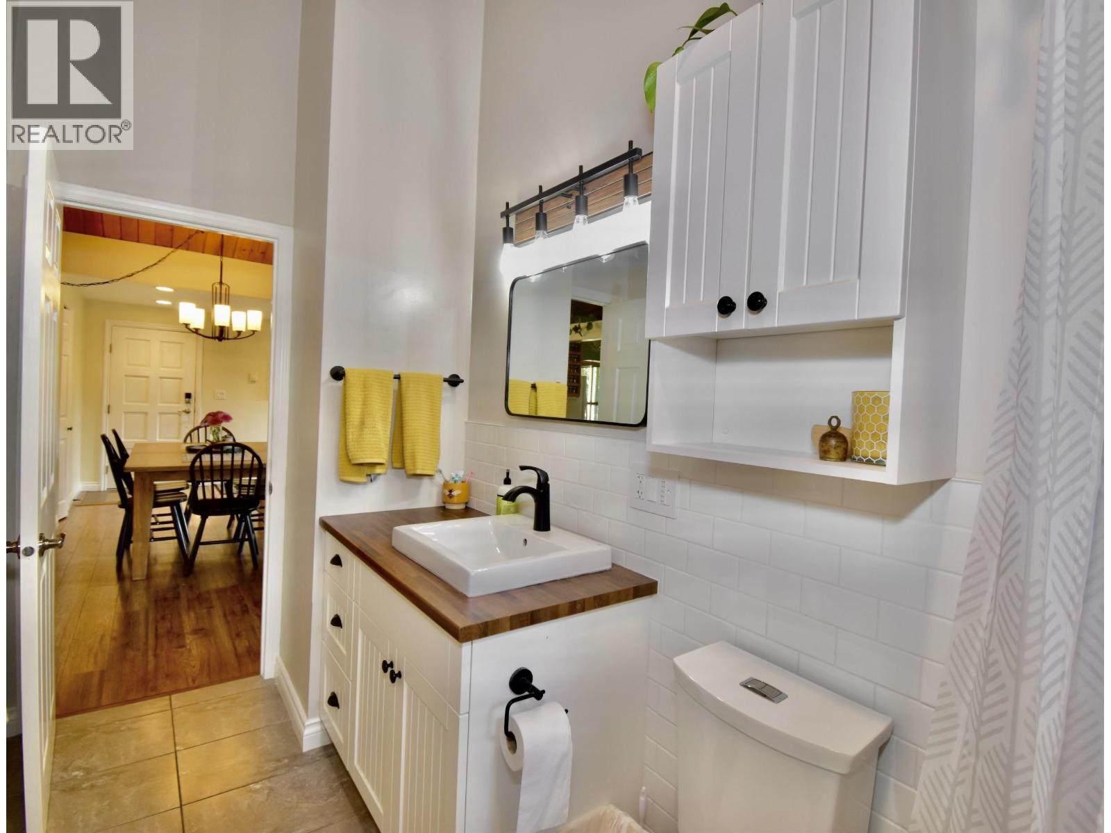 2703 ROBINSON ROAD, Roberts Creek