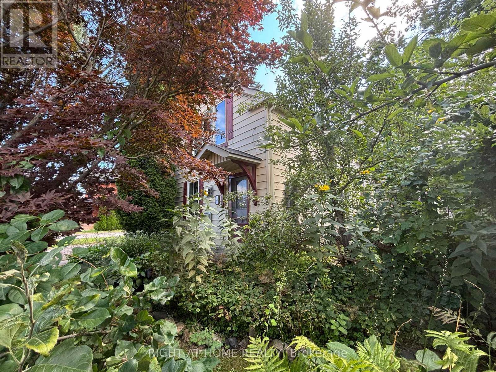 69 BERRY STREET - 2