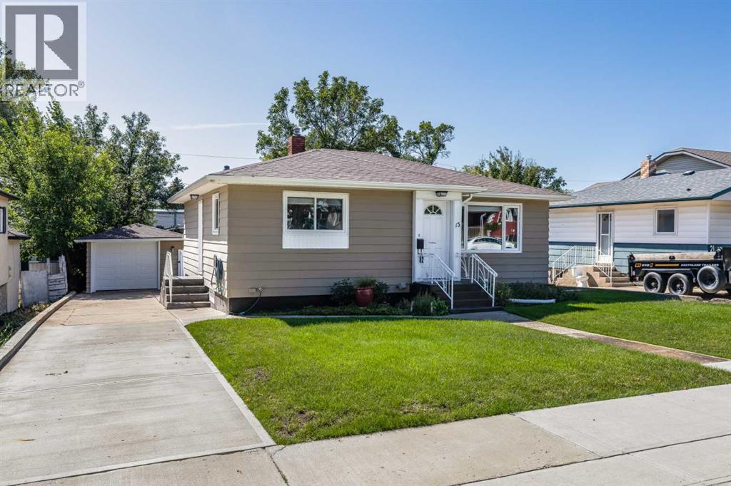 13 5 Street SW - 2