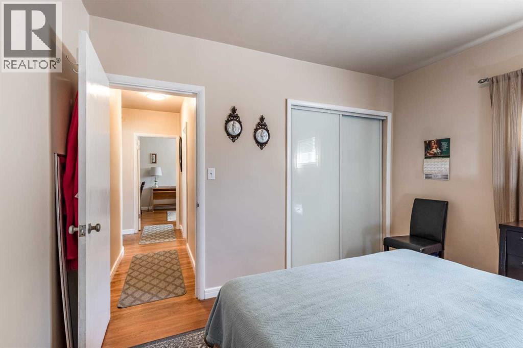 13 5 Street SW - 23